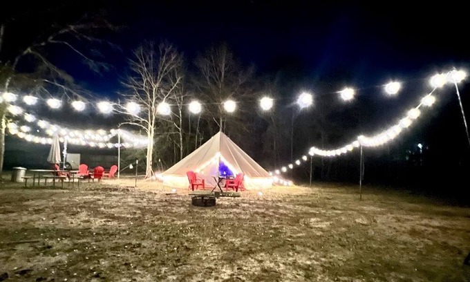 Conroe Haus | Glamping on the Farm