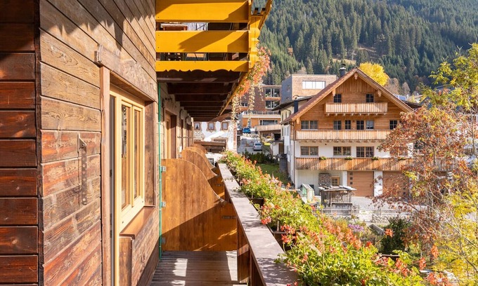 Nesselwaengle Wohnung | Apartment 'Gaichtspitze - 8' with Mountain View, Shared Terrace and Wi-Fi