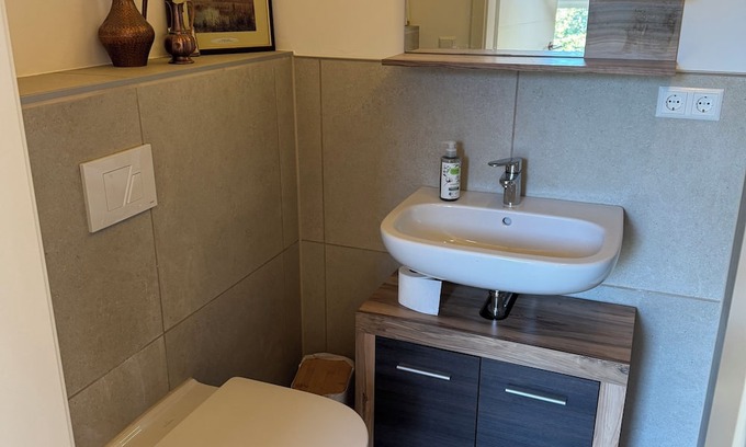 Vils Wohnung | Modern and cozy with mountain views - perfect for groups, families and workations!