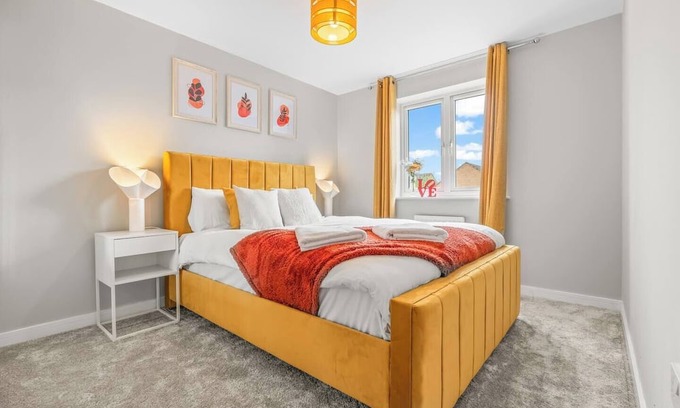 Coventry Wohnung | Modern 4-Bed Close to Jaguar Whitley &… - 17269