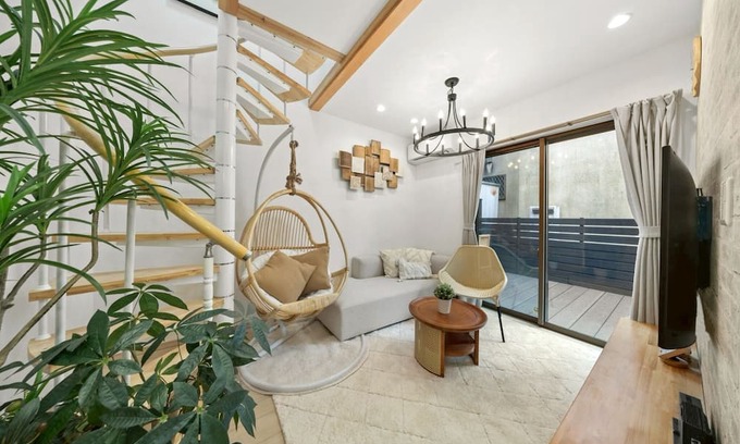 Nishitokyo Haus | 6-mins walk from Hibarigaoka Station, surrounded by vineyards,outskirts of Tokyo