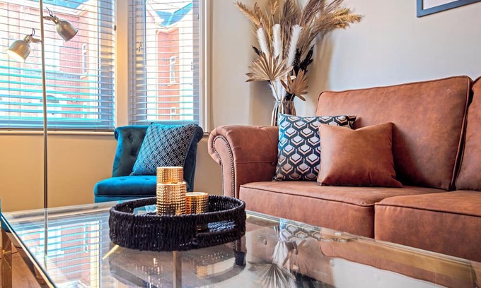 Crewe Haus | South Cheshire Home from Home