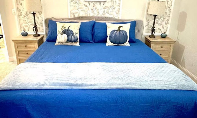 Rocky Mount Haus | Quiet Lake Getaway with Hot Tub – Ideal for Couples