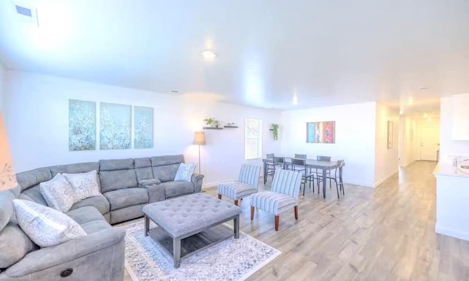 Bouvet Island Haus | Relaxing new 4 bed 2 bath home in beautiful Nampa