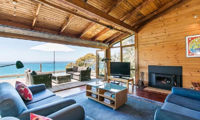 Wye River Haus | Arguably the best views in Wye River