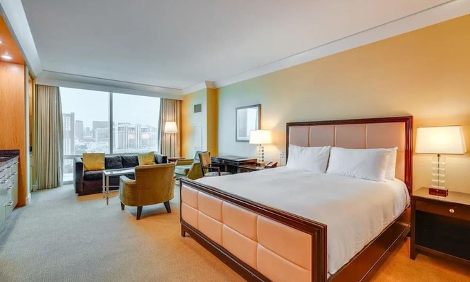 Las Vegas Wohnung | Experience Luxury and Style: Your Trump Tower Oasis in Vibrant Las Vegas