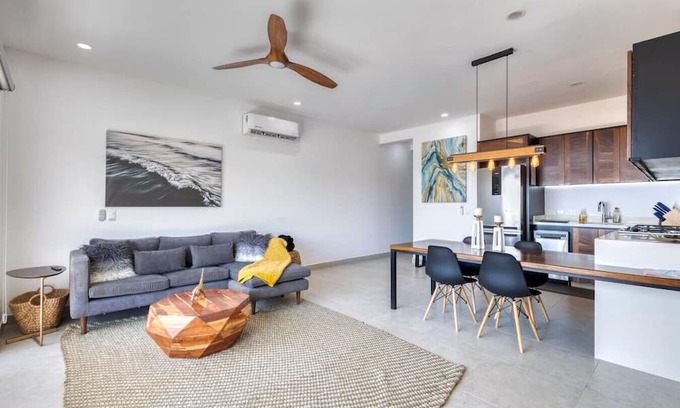 Libertad Wohnung | 2BR Ocean View Near Downtown San Lucas