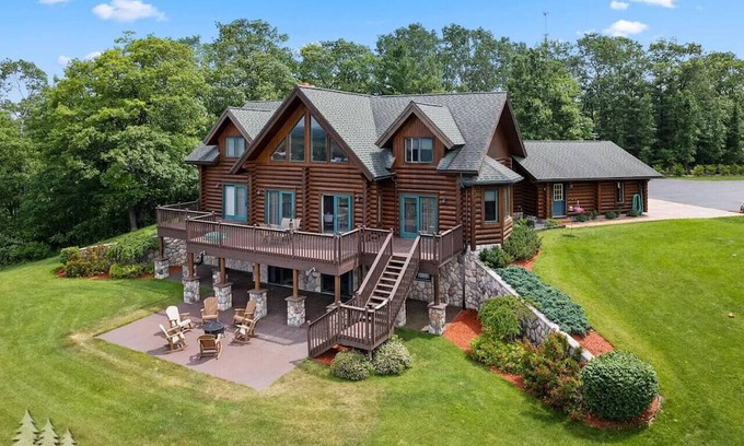 Mio Kabine | Elk Ridge Lodge! Sleeps 32! 1 of 2. Stunning Views