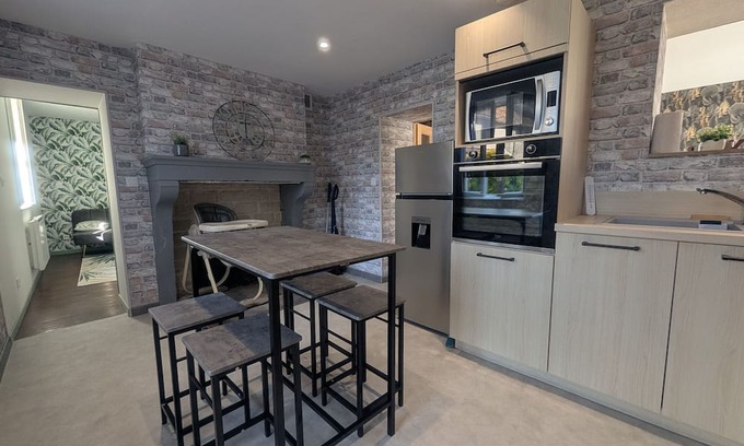Orges Hütte | Riverside cottage in Orges for 8 guests