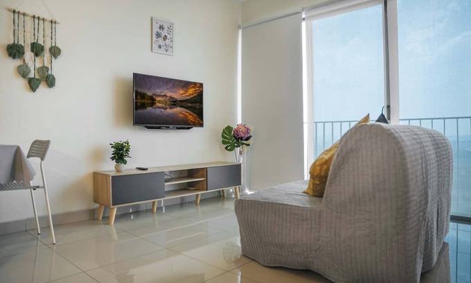 Shah Alam Wohnung | Chic Studio Near Setia City Mall SCCC Free Parking