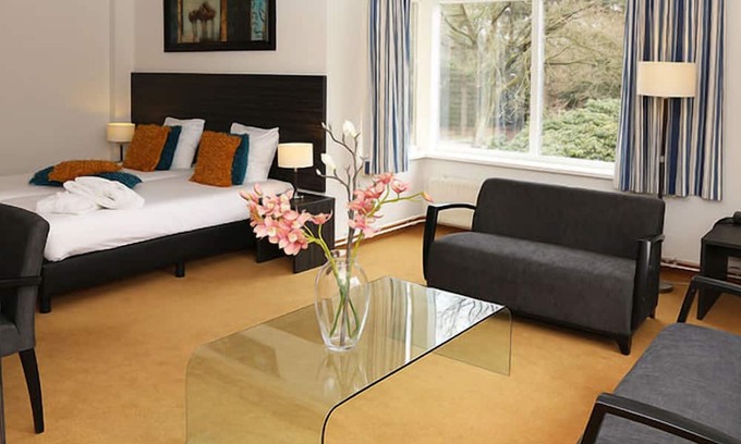 De Bult Haus | Soothing Nature Escape w/Pool, Pet Friendly | Nature Parks & Local Attractions
