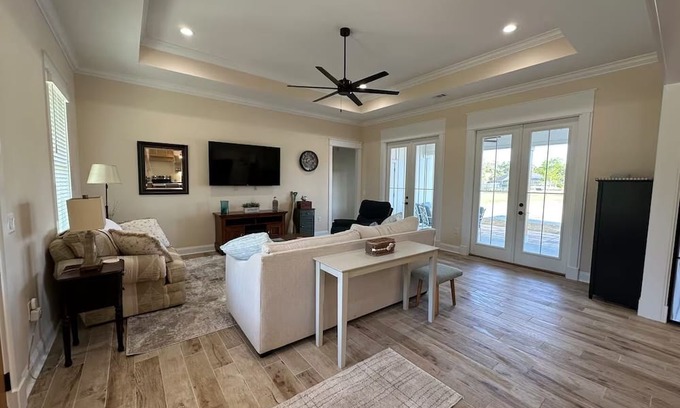 Kingsland Haus | Tranquil 3-bed house in Kingsland. Centrally located for adventures & relaxing,