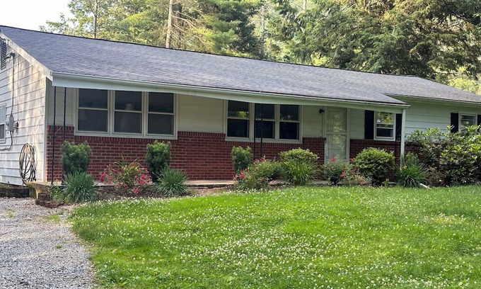 Bodines Haus | Almost Heaven on the Loyalsock Creek.