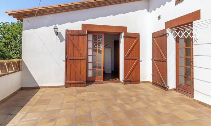 Can Carbonell Haus | Ca la Goyi: swimming pool, games room, petanque, table soccer, ping-pong. All in one.