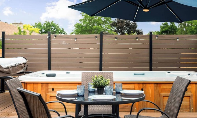 Niagara Falls Haus | Full Home in Niagara · Exclusive Spa Retreat