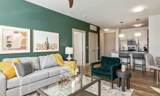 McKinney Wohnung | Bridge 2BD 7 - Two Bedroom Apartment, Sleeps 4