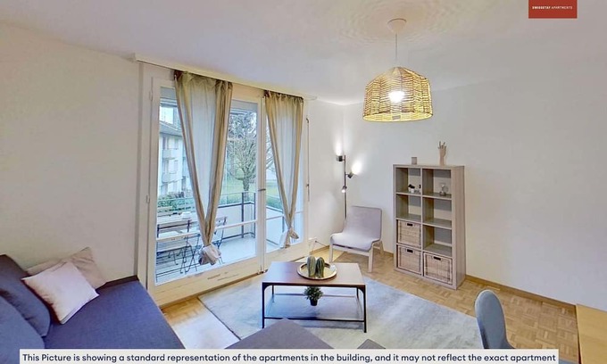 Seebach Wohnung | 3BR Homey Flat w/Balcony, 26’ to Center