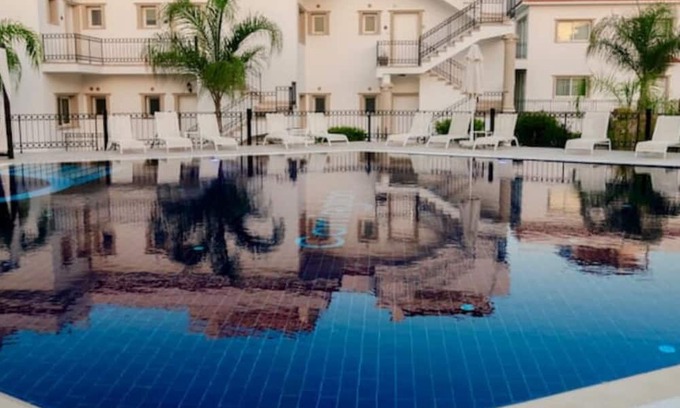 Bahceli Wohnung | Quiet apartment: sea view + gym + pool + spa