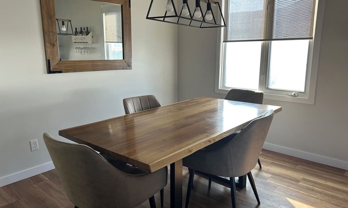 Fort McMurray Haus | Entire Home in Fort McMurray