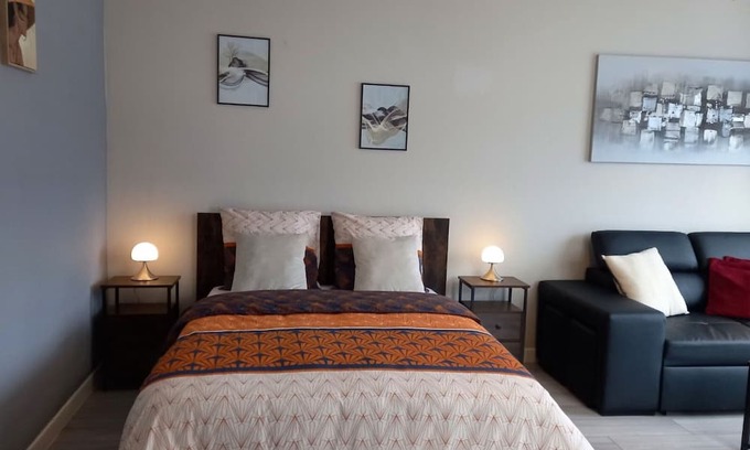 Bourbonne-les-Bains Wohnung | Charm and comfort in the heart of nature in Bourbonne-les-Bains