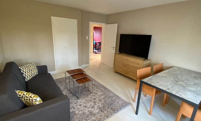 Muhlebach Wohnung | Fancy 1BR flat in the city center (SF19)