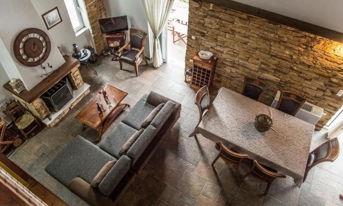 Vathy Haus | Portolos House: Escape to Ithaca
