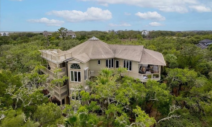 Jeremy Cay Haus | Edisto Premier- Stunning Ocean views + Lux Home