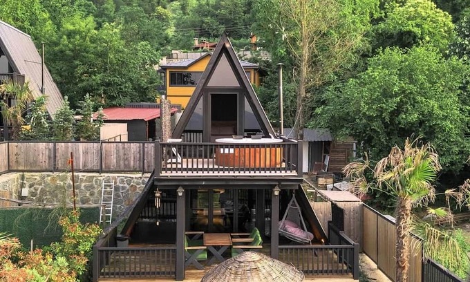 Sapanca Haus | 2+1 Lake view - Private heated pool - Jacuzzi - 5 person bungalow