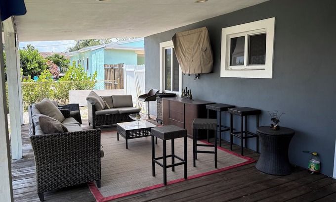 Fort Lauderdale Haus | Beautiful house in the BEST Ft Lauderdale area, 10ms to the Beach 7ms to airport