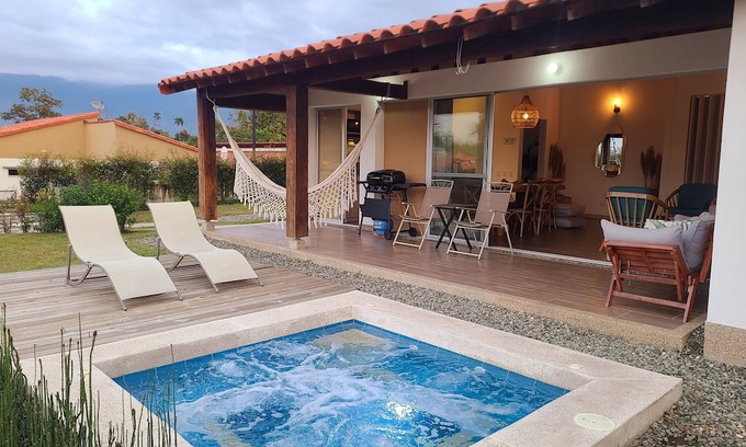 Armenia Haus | Country house with jacuzzi at 10 min from the airport