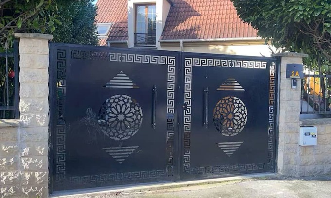 Villeneuve-le-Roi Wohnung | Orly airport, free parking, detached duplex in house