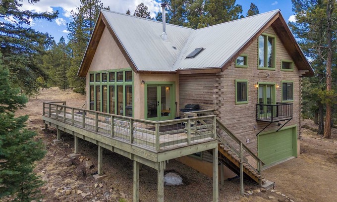 Angel Fire Haus | Sunny Mountain Delight by Velo