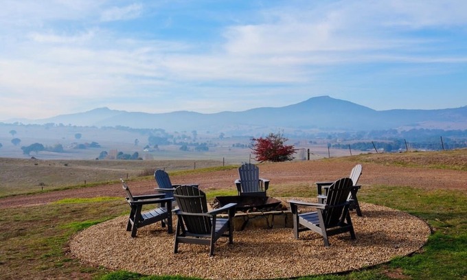 Merrijig Haus | Luxury country escape! Spectacular views, Spa, Pool, Fire pit, Spacious home