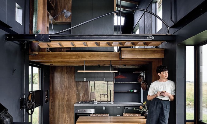 Illowa Haus | Off-Grid Tiny House, farm setting, ocean views
