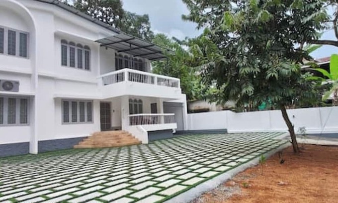 Kottayam Haus | Genesis spaces AC upto 4 guests Kottayam