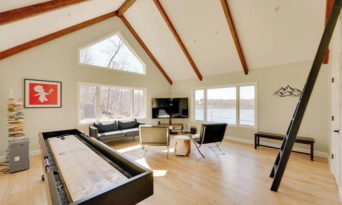 Lake Carmel Haus | Pond Views: Spacious & Quiet Carmel Hamlet Getaway