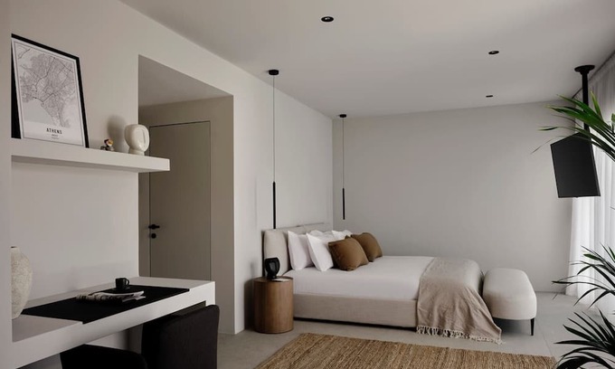 Khalandrion Haus | Alluring Athens Suite | Artemis Suite | 1 Bedroom | Private Furnished Balcony | Prime Location | Chalandri
