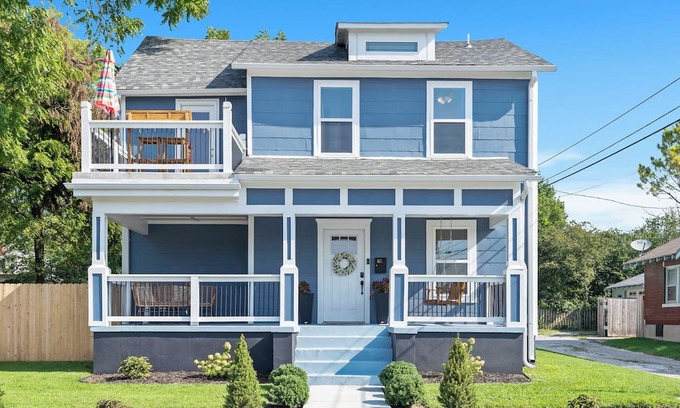 Midtown Haus | NEW The Wild Rose - Cozy and Bright IG Worthy