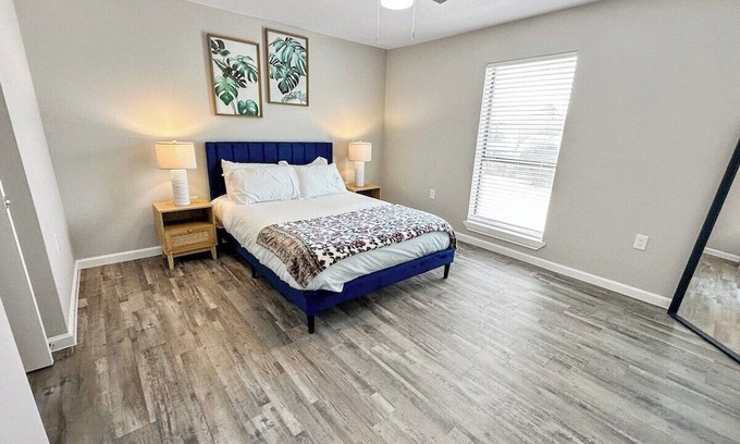 Addison Wohnung | 2102 · DFW cozy Apt, Free Parking/WI-FI, Pool & Gym
