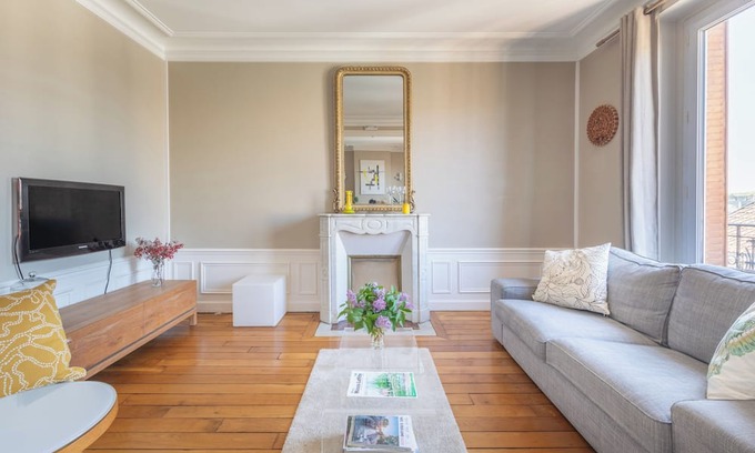 Maisons-Laffitte Wohnung | Charming Hausmann apartment 15 minutes from Paris