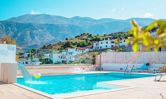 Kouroutai Wohnung | Papoura Pool Apartment