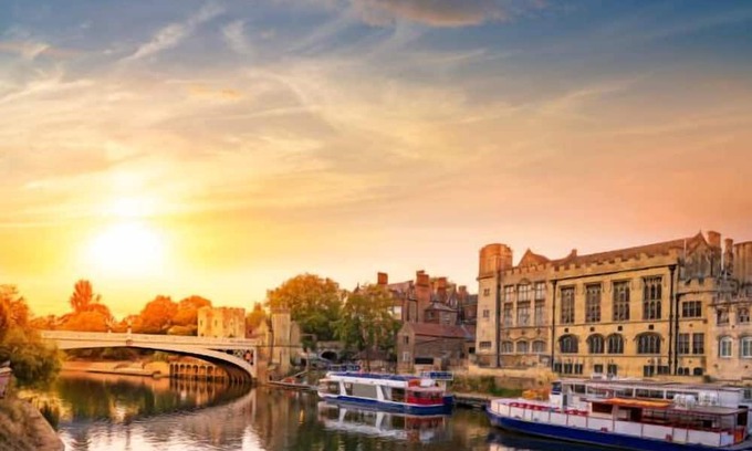 Acomb Bed & Breakfast | Three Bedroom House | York Getaway 1#