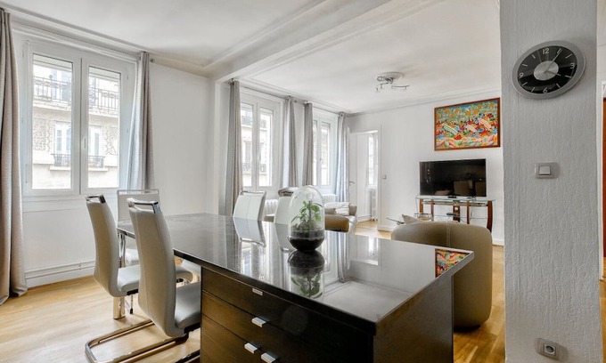 Ternes Wohnung | Charming apartment near the Arc de Triomphe