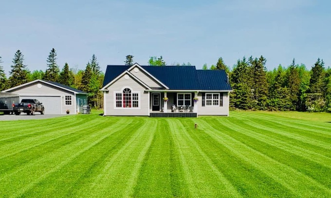Georgetown Haus | Eastern PEI - Georgetown home with huge deck and beach within walking distance.