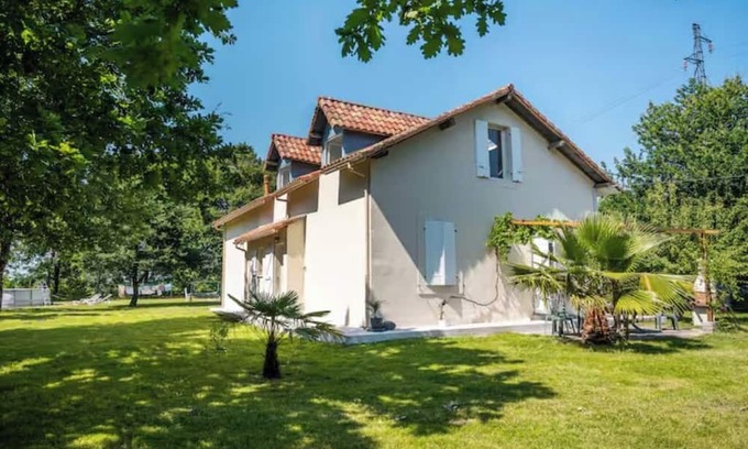Morcenx Haus | Large country house with pool and jacuzzi