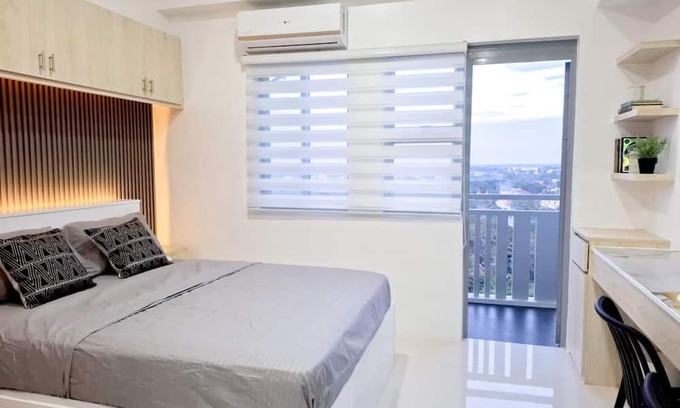 Jaro Wohnung | "Stylish Studio Retreat: Comfort, Relaxation, and More"