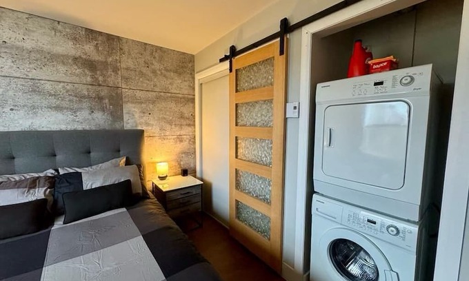 Magog Wohnung | Condo Azürea - A 5-minute walk from Plage des Cantons/Lac Memphrémagog