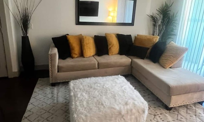 Washington Ave./ Memorial Park Wohnung | Modern Apartment with WiFi, pool and fitness room in vibrant Houston
