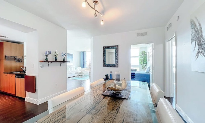 Ocean Ridge Wohnung | Spacious 3-bedroom apartment in nice Boynton Beach: fitness room, Pool + more