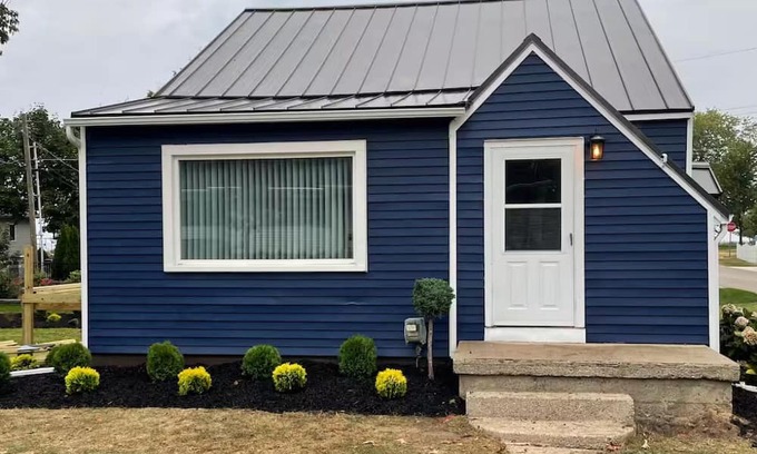 Port Austin Haus | Newly renovated 3-bedroom house with lake views right in downtown Port Austin